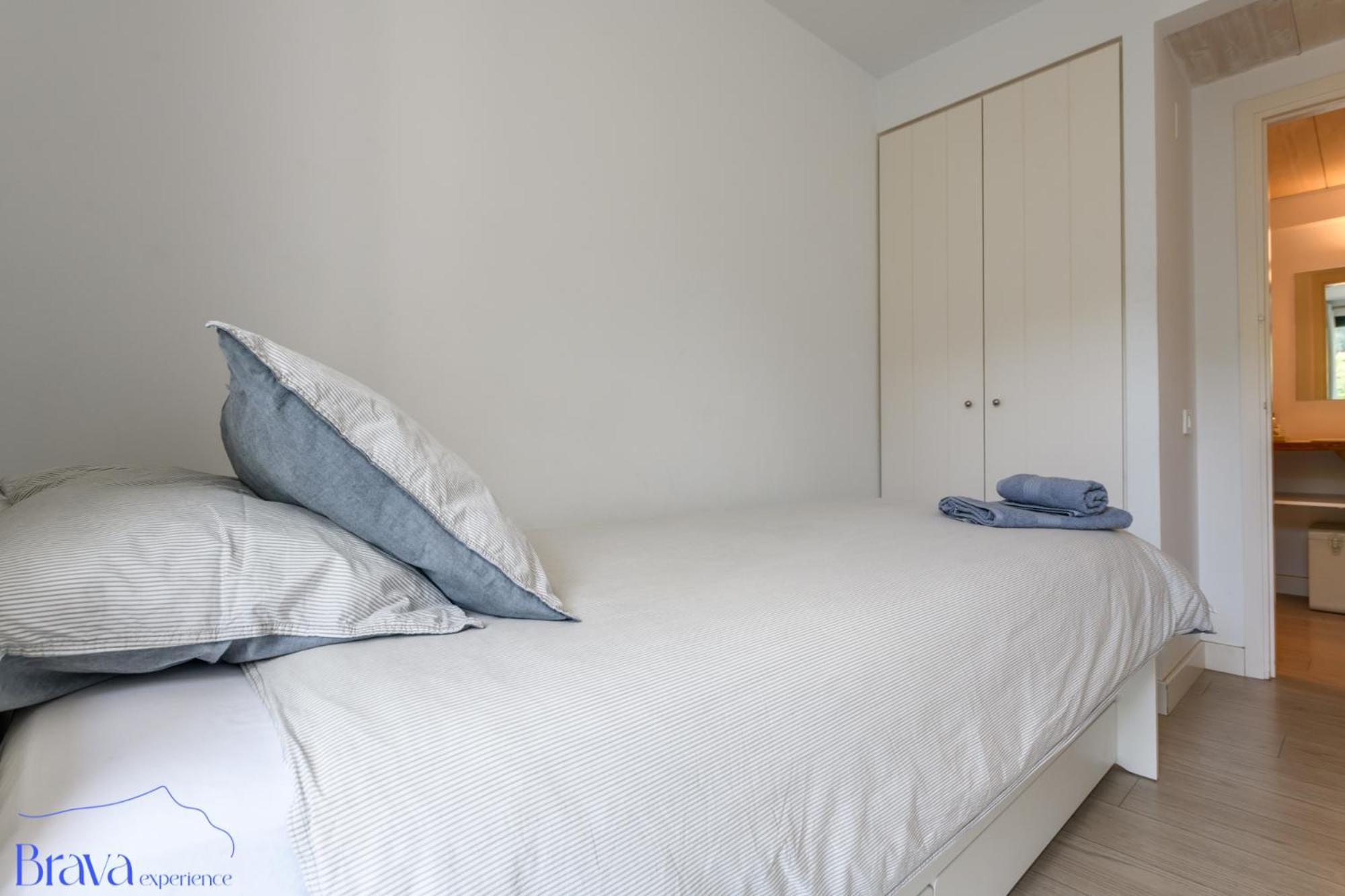Duplex Sa Tarongeta - 5' Playa I Vistas I Terraza 20M2 I Ascensor I Equipado Lejlighed Cadaqués Eksteriør billede